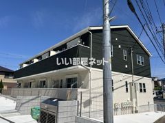 クローバーコートの外観画像