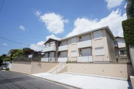 アルバーロあざみ野の外観画像