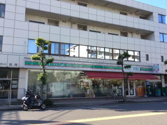 近くに施設あり