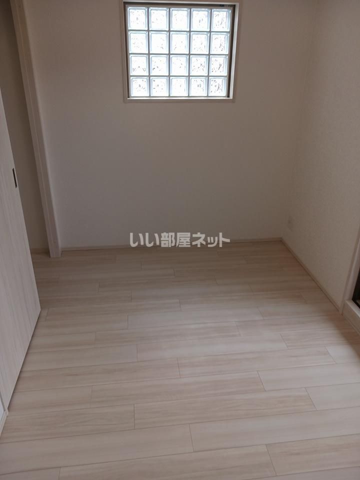 ベッドルーム
