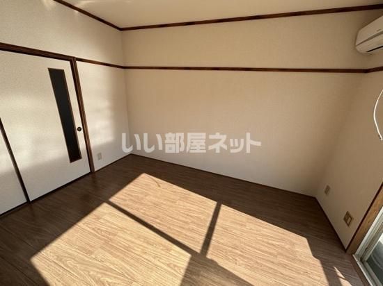 洋室