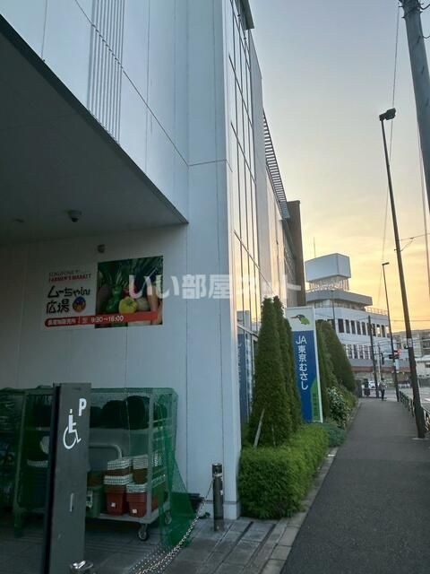 近くに施設あり