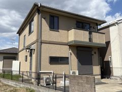 ロイヤルヒルズIの外観画像