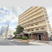 クリーンピア南大路時計台の外観画像
