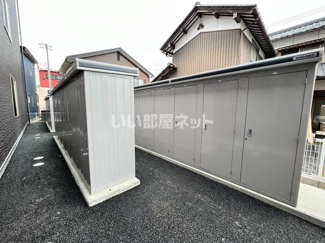 その他