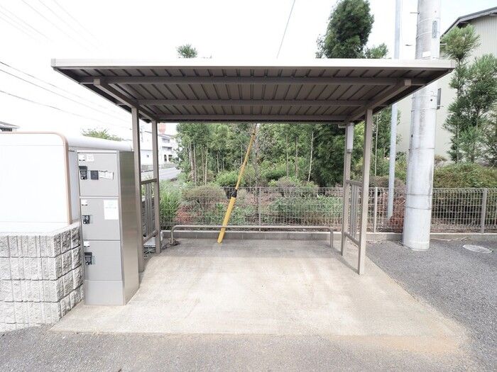 近くに施設あり