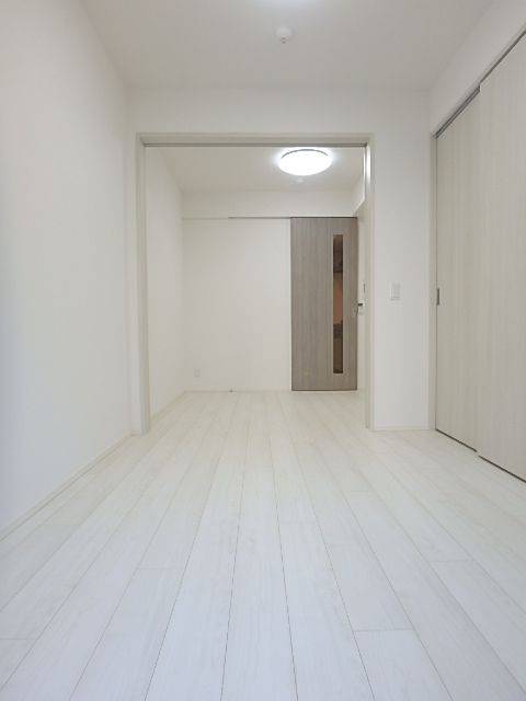 ベッドルーム