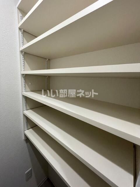 収納