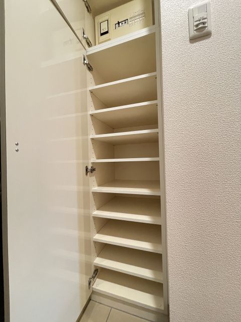 収納