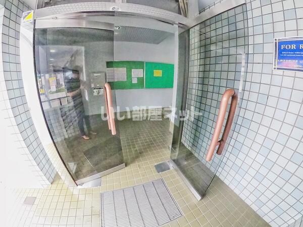 エントランス
