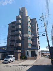 ラトゥール西阿倉川の外観画像