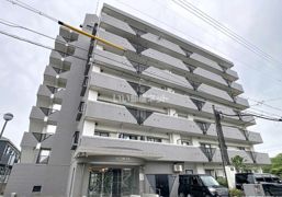 パレス新下関の外観画像