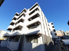La Sourceの外観画像