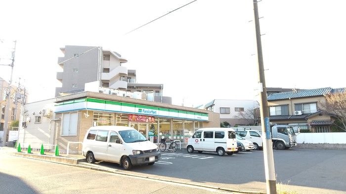 近くに施設あり