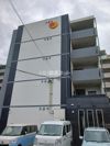 カサグランデ県立大学前の外観