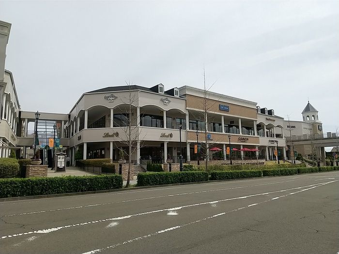 近くに施設あり