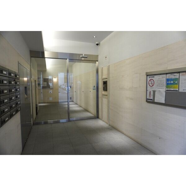 ロビー