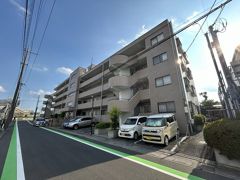 リバーサイドコートの外観画像