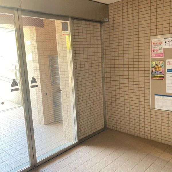 エントランス