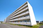 ビレッジハウス津の井4号棟の外観
