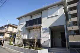 ファミーユ山手の外観画像