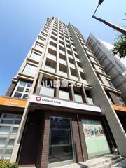 Y's Court 東梅田の外観画像