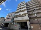 百間町グランドマンションの外観