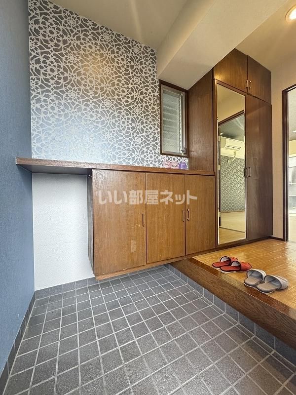 玄関