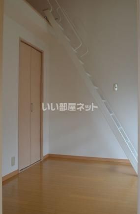 ベッドルーム