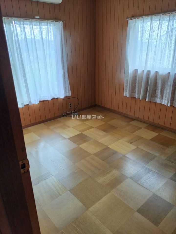 洋室