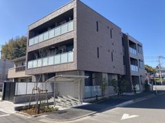 トリコロールKの外観画像