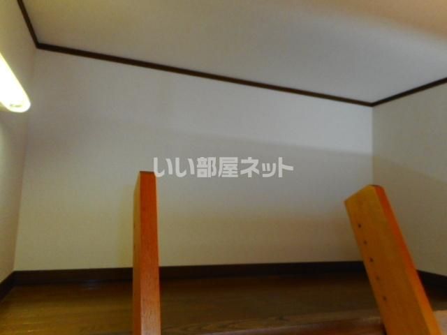 ベッドルーム