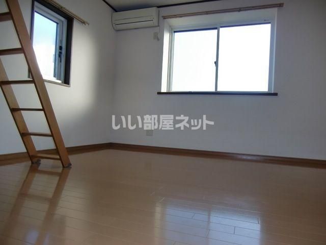 ベッドルーム