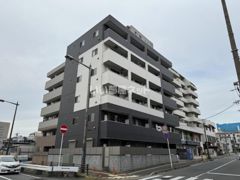 Emigrant(エミグラント）の外観画像