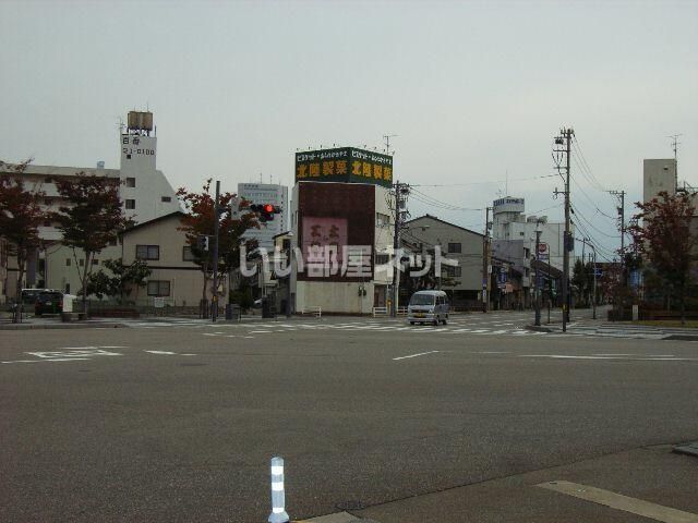 近くに施設あり