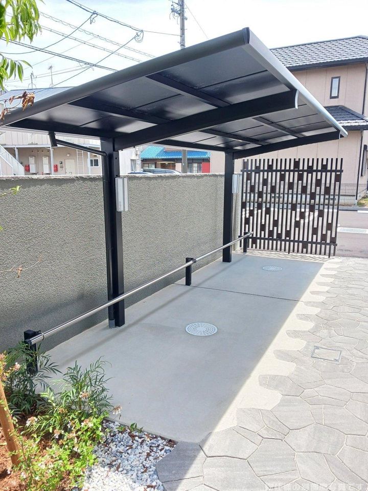 近くに施設あり