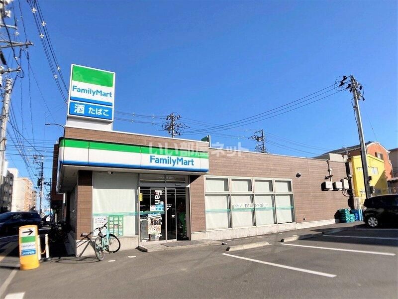 近くに施設あり
