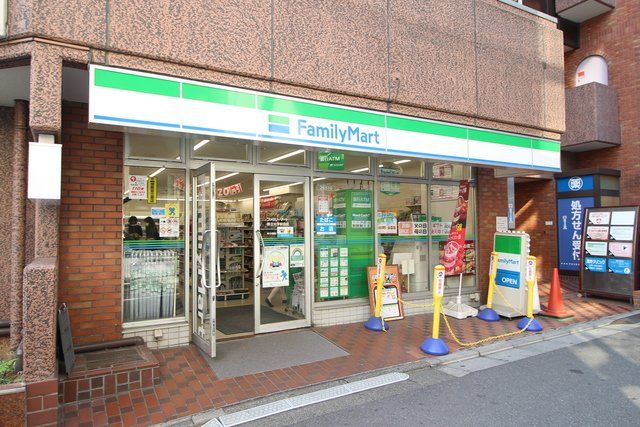 近くに施設あり