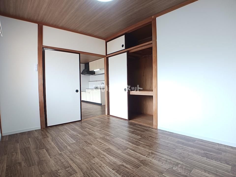 洋室