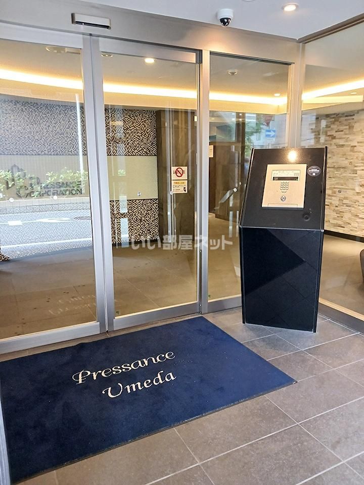 エントランス