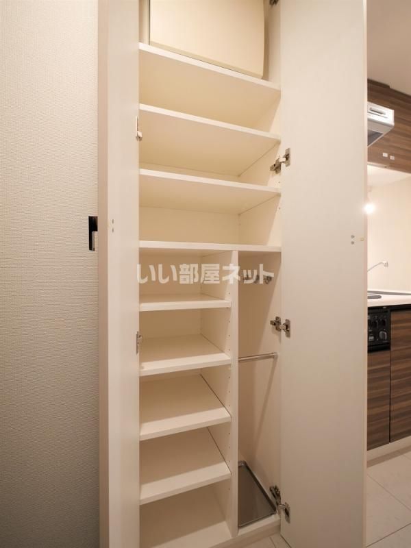 収納