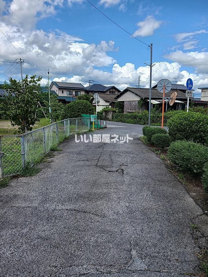 近くに施設あり