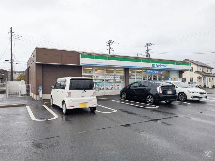 近くに施設あり