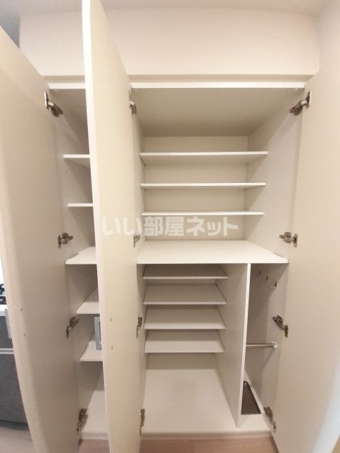 収納