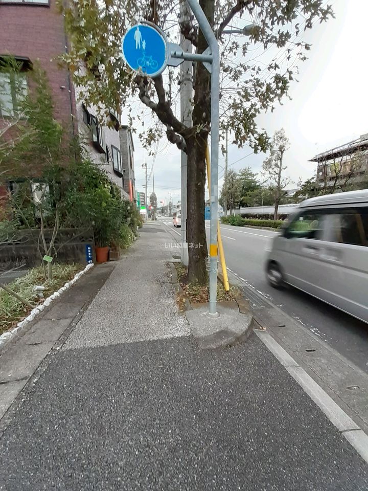 近くに施設あり
