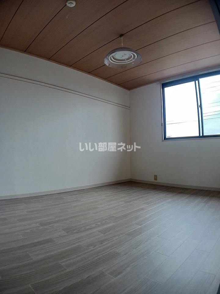 洋室