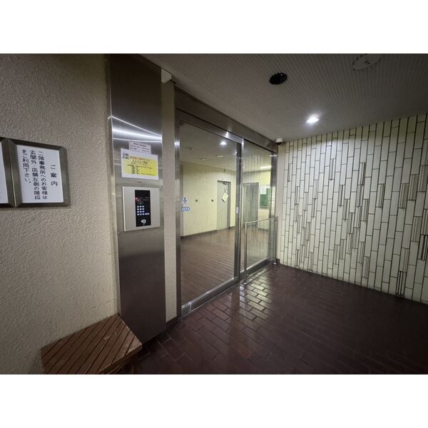 エントランス