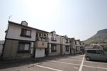 ドミール屋島 B棟の外観