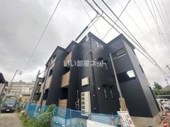TROIS五輪の外観画像