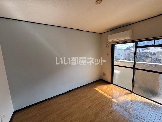 洋室